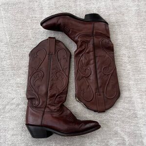 Authentic Dan Post Brown Leather cowboy boots. Genuine Leather